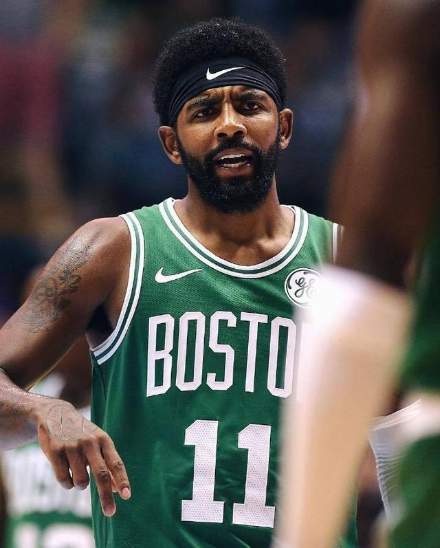 够带领球队 够带领球队