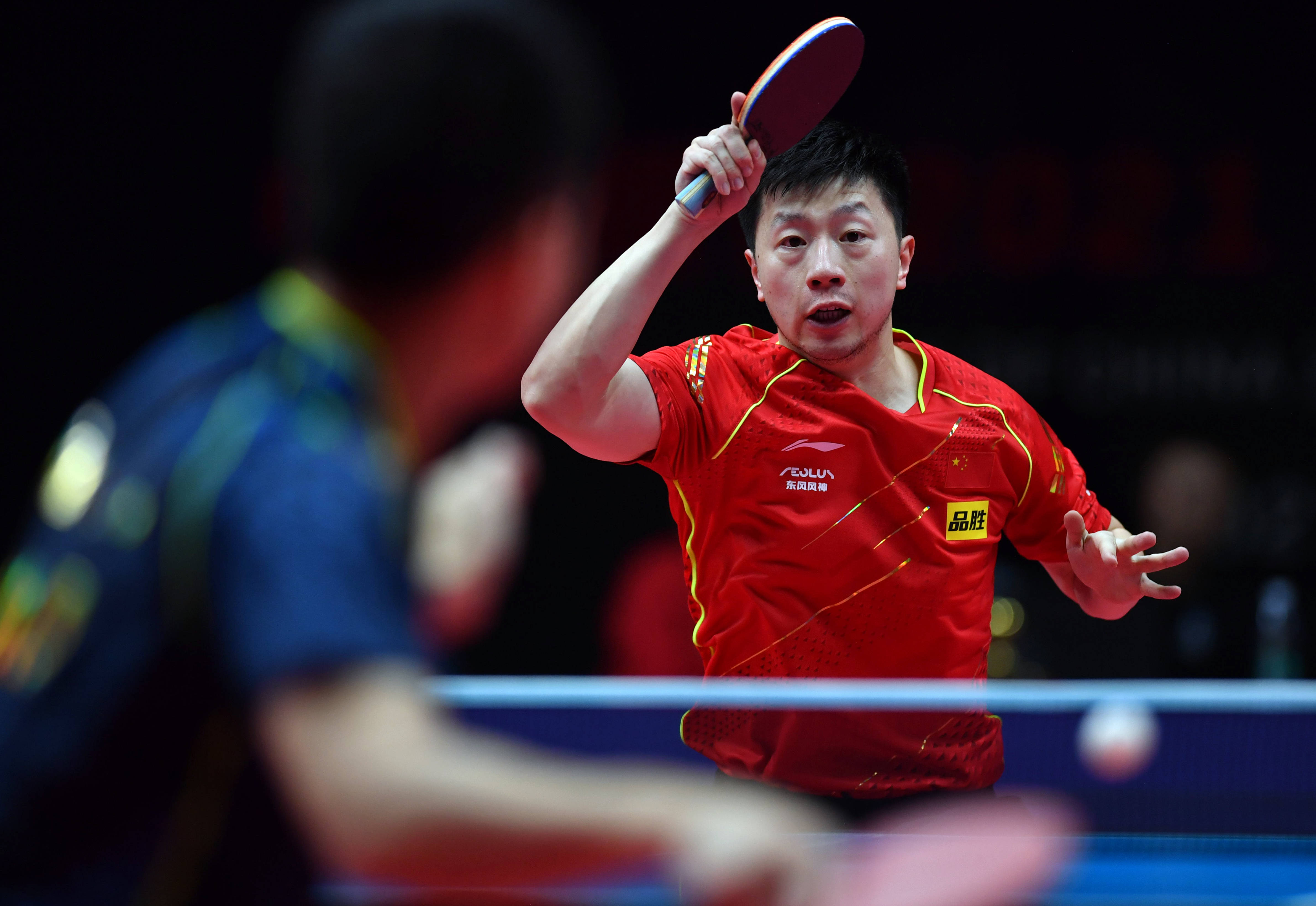 其在全球足 其在全球足